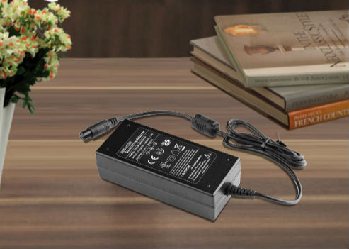 電源適配器 電源適配器